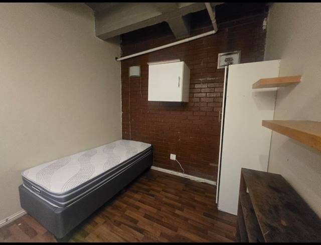 1 BEDROOM PROPERTY TO RENT IN BRAAMFONTEIN